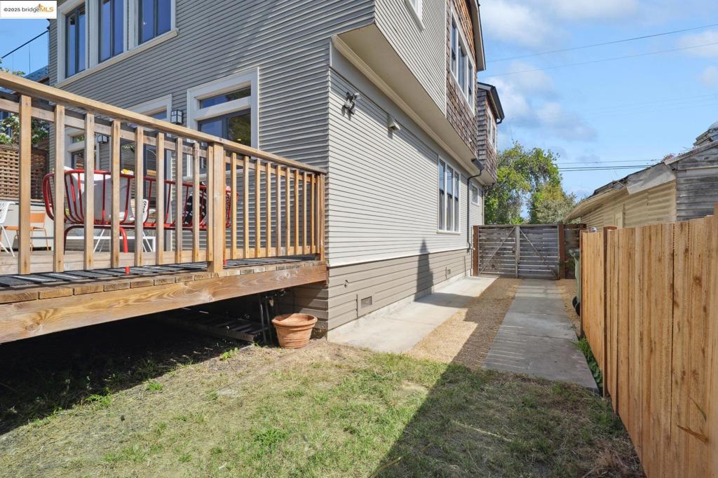 CENTRAL BERKELEY - Residential