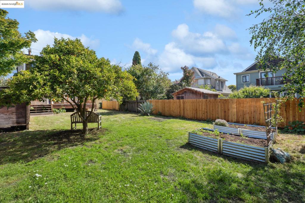 CENTRAL BERKELEY - Residential