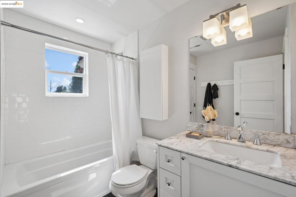 CENTRAL BERKELEY - Residential