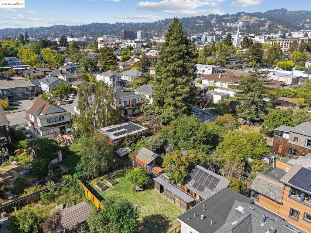 CENTRAL BERKELEY - Residential