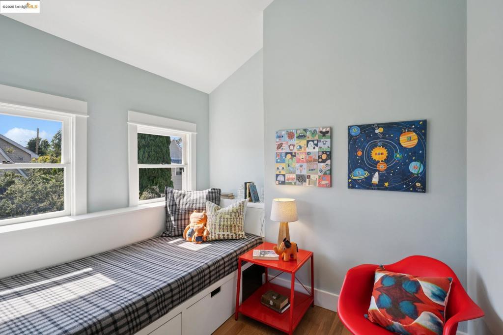 CENTRAL BERKELEY - Residential