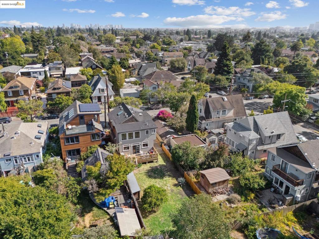 CENTRAL BERKELEY - Residential