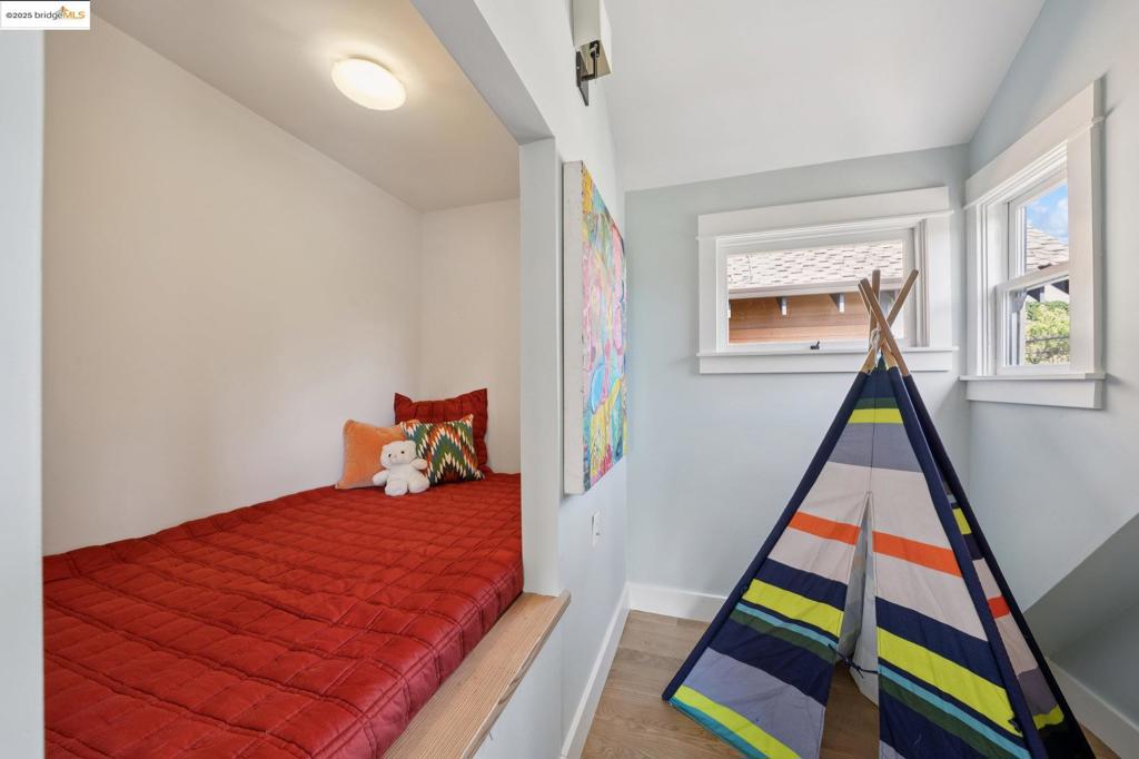CENTRAL BERKELEY - Residential
