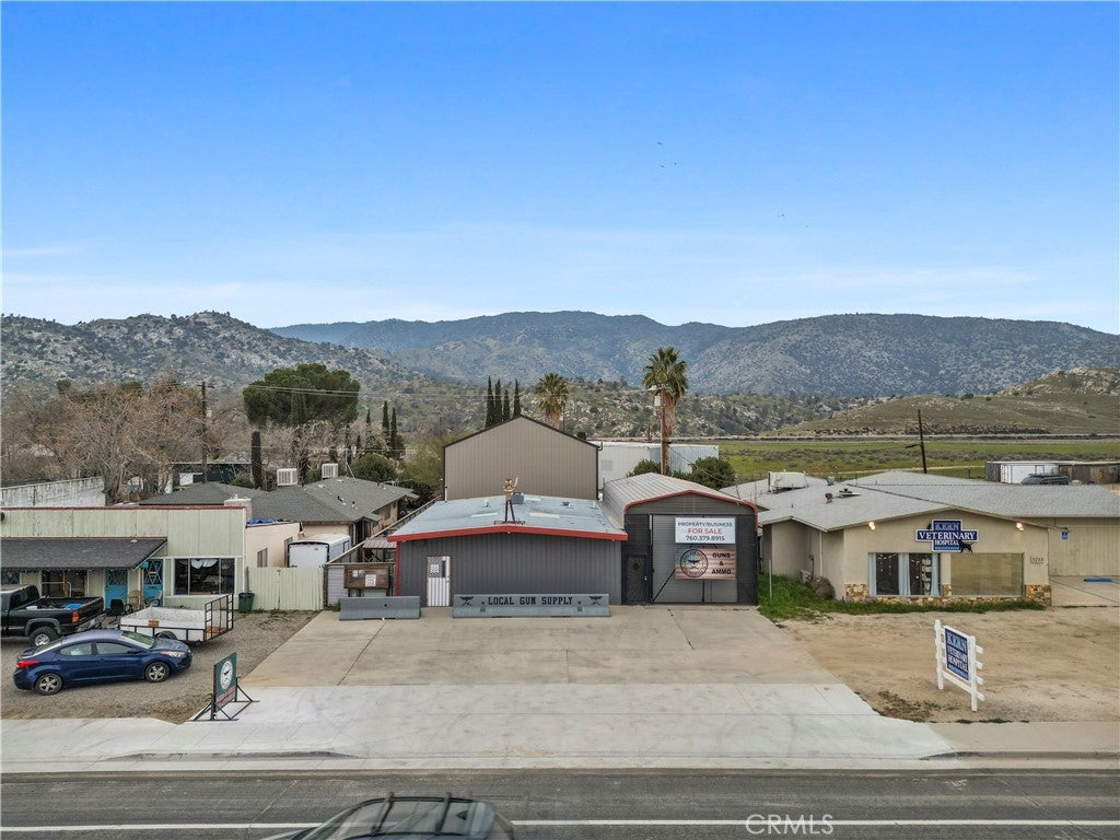 5209 Lake Isabella