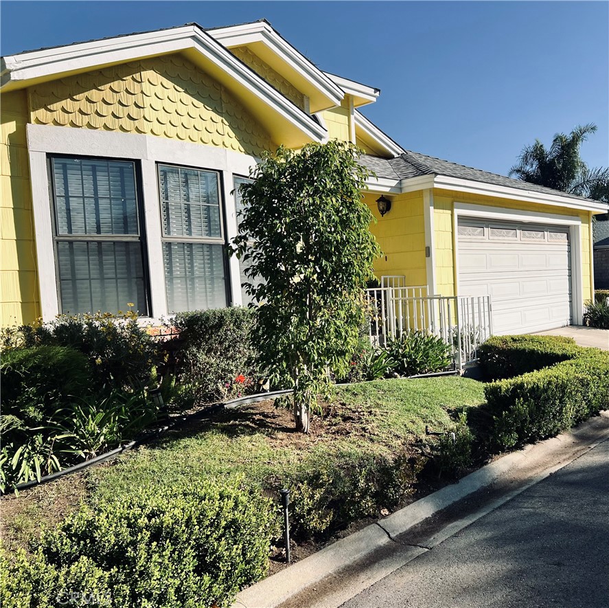 13691 gavina Avenue 463