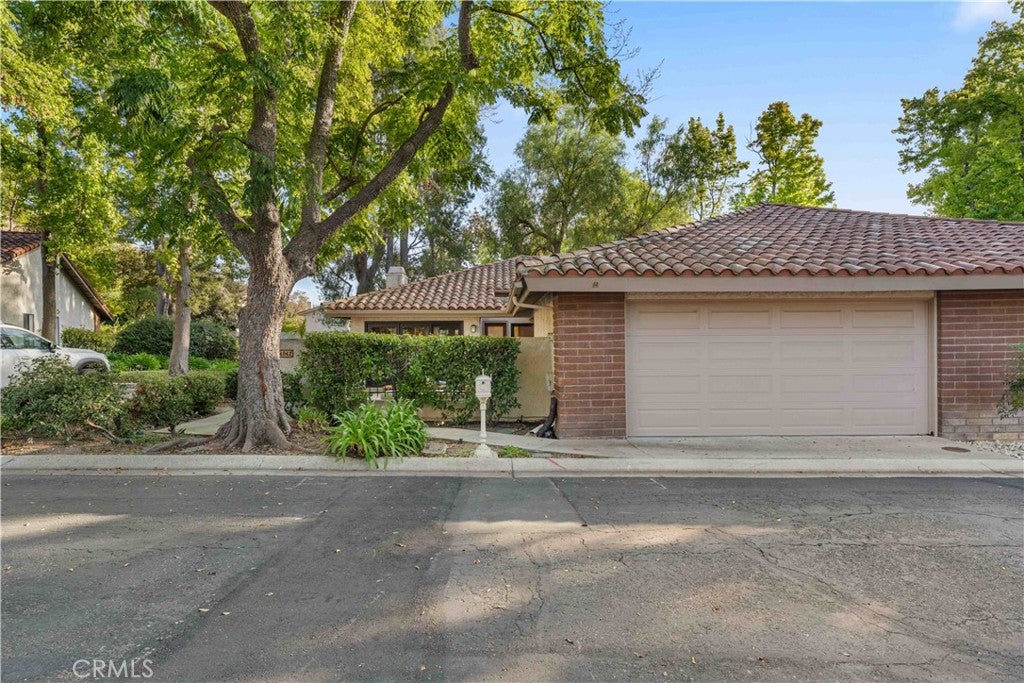4042 Stoneriver Court