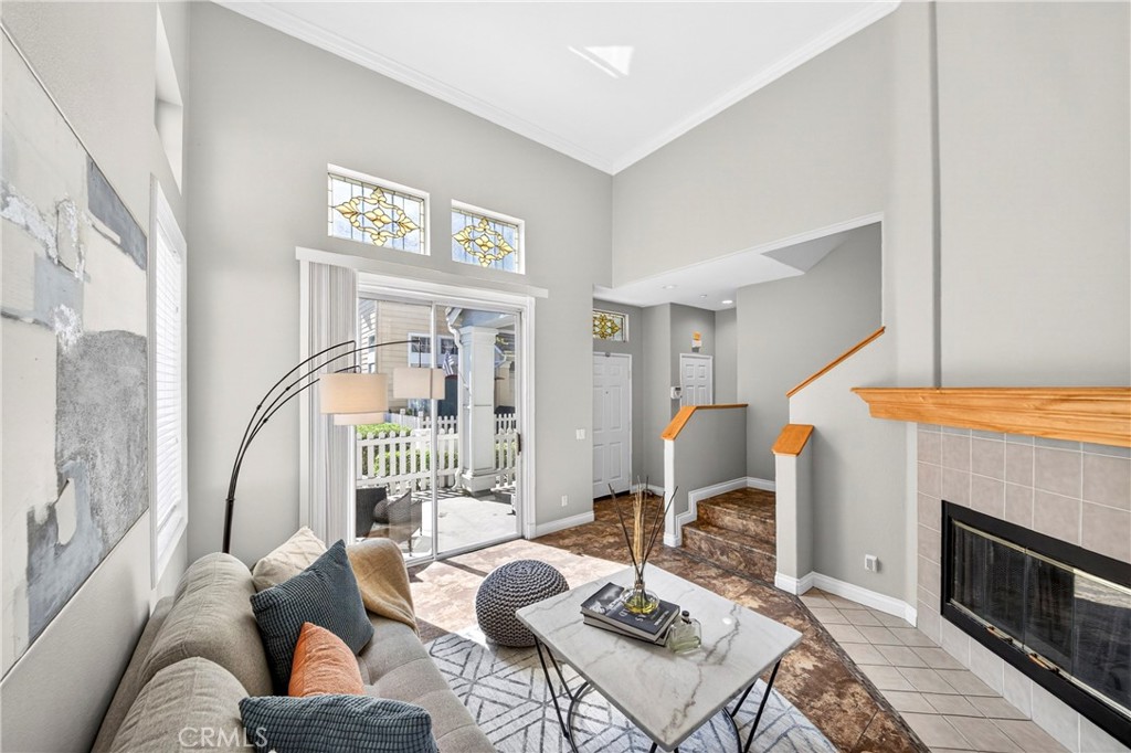 9 Coveside Court
