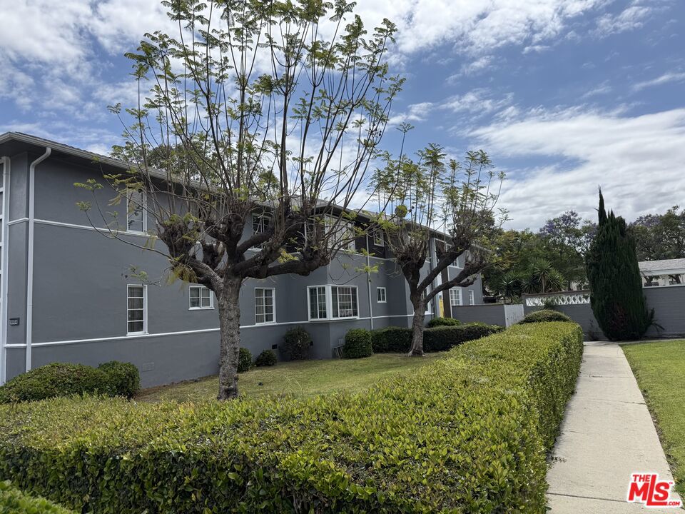 4034 Abourne Road