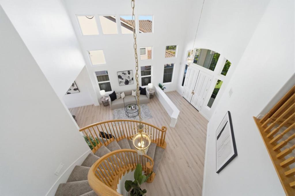 7668 Buckeye Court