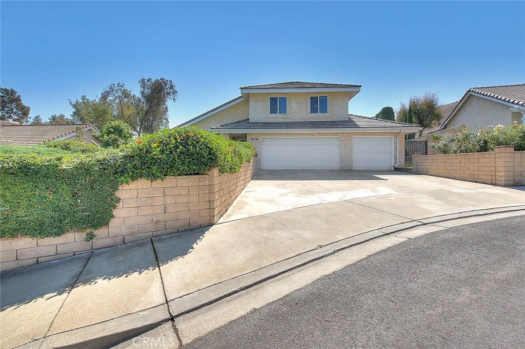 Photo of 3027 Spyglass Ct, Chino Hills, CA 91709 (MLS # TR25238745)