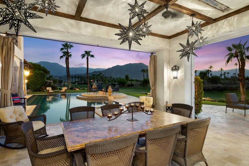 The Hideaway - Residential