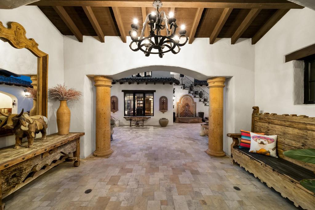 The Hideaway - Residential