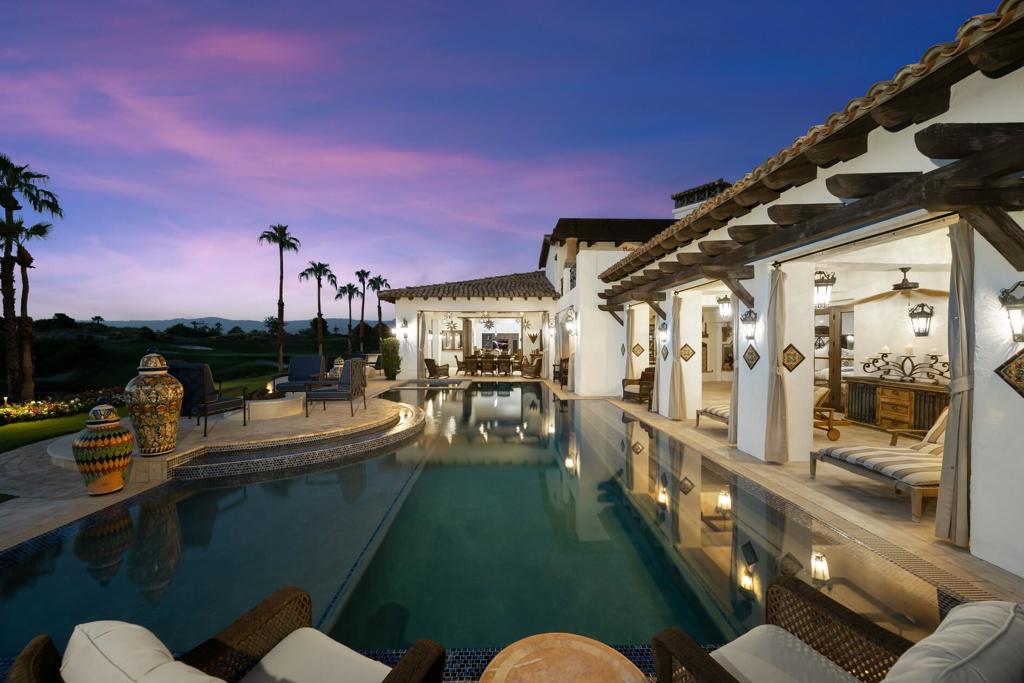 The Hideaway - Residential