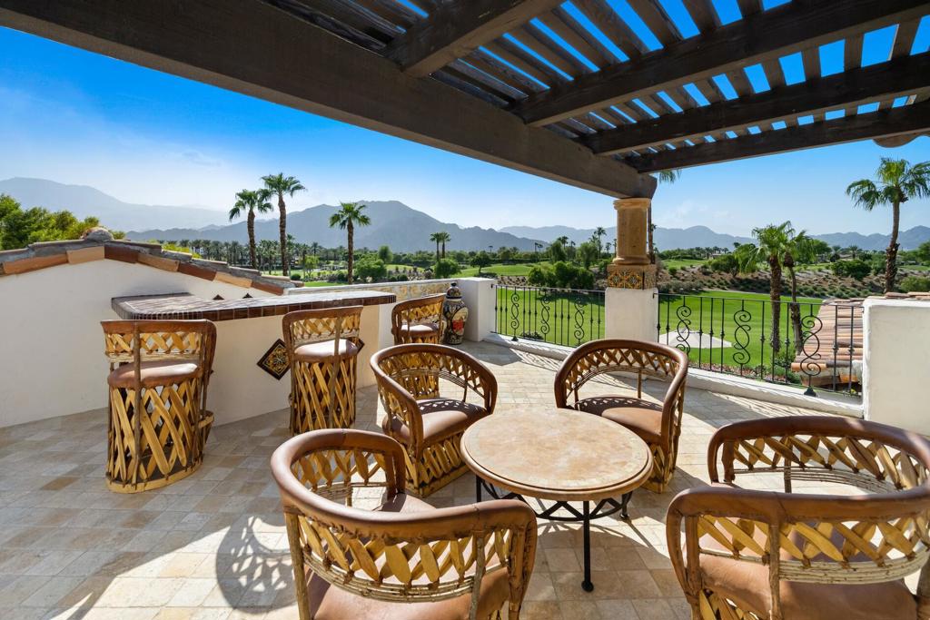 The Hideaway - Residential