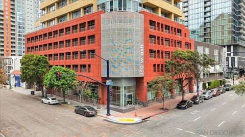 Photo of 350 W Ash 711 St, San Diego, CA 92101 (MLS # 260006267SD)