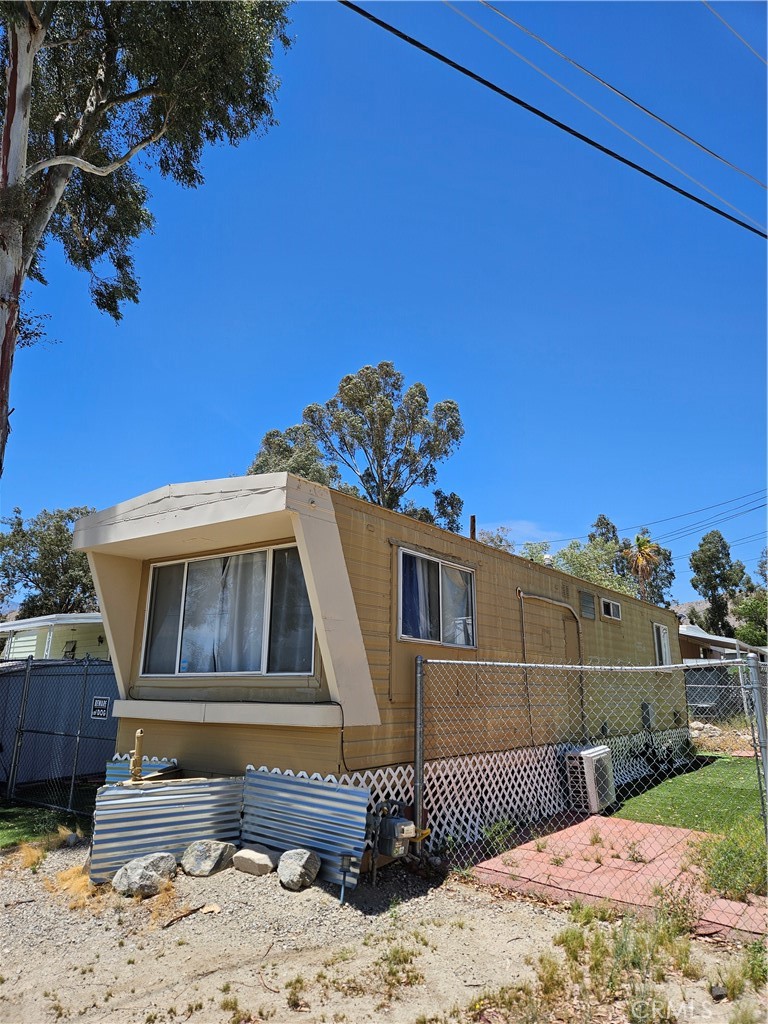 51063 29 Palms Hwy spc #32