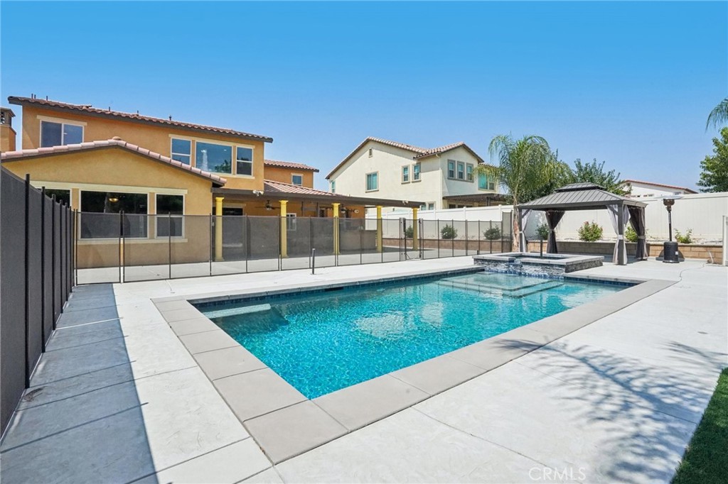 35676 Small Pine Court