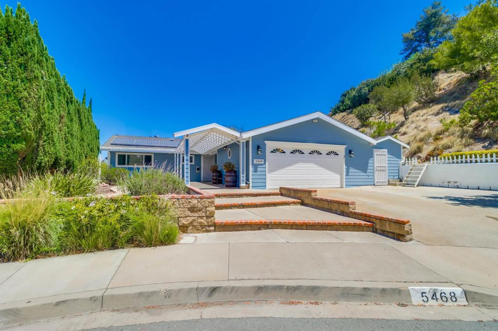 5468 Princess View Place