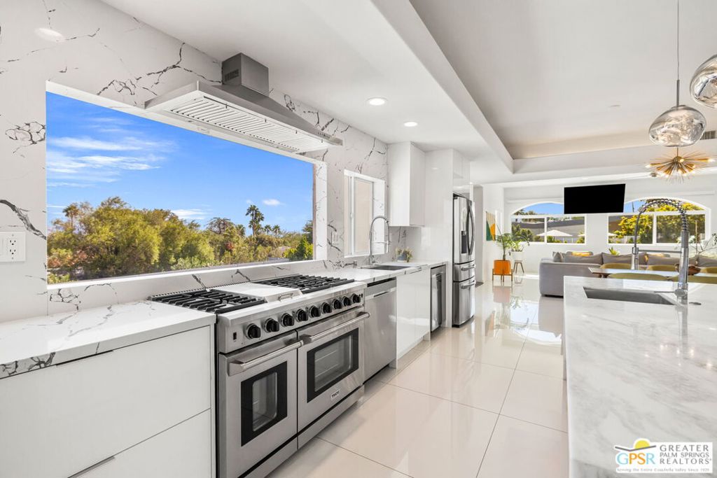 Chino Canyon - Residential