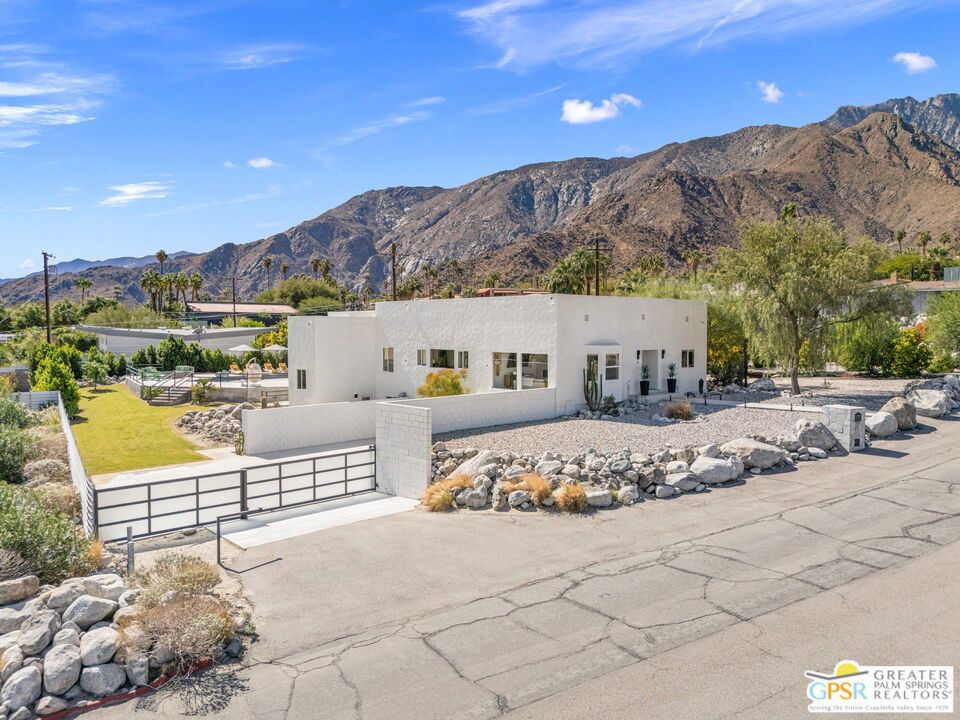 Chino Canyon - Residential