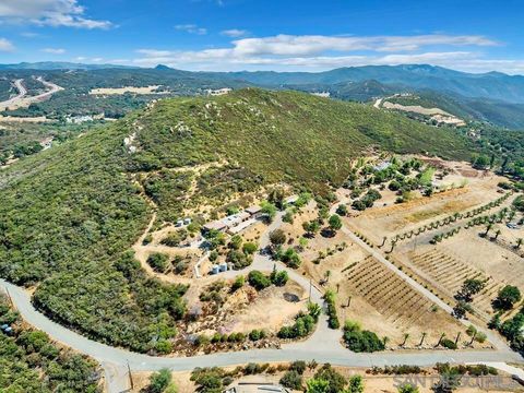 23611 13 Old Ranch Rd Alpine CA 91901