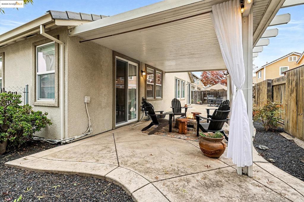 OAKLEY - Residential