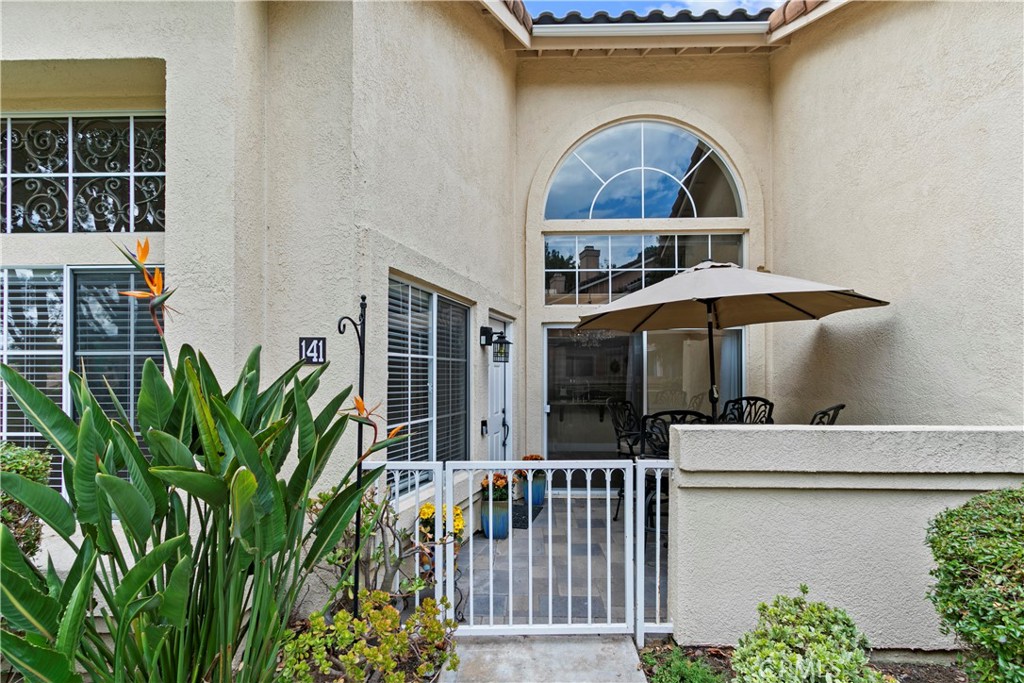 141 Nightingale Dr