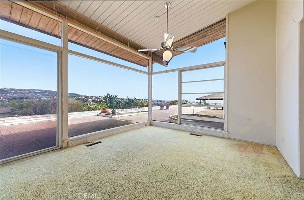 1106 Sandpiper Drive, Corona Del Mar CA 92625 - Photo 9