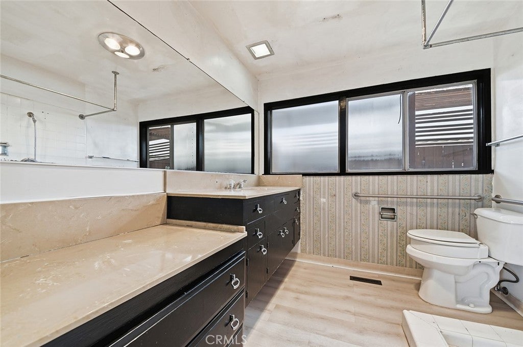 1106 Sandpiper Drive, Corona Del Mar CA 92625 - Photo 43