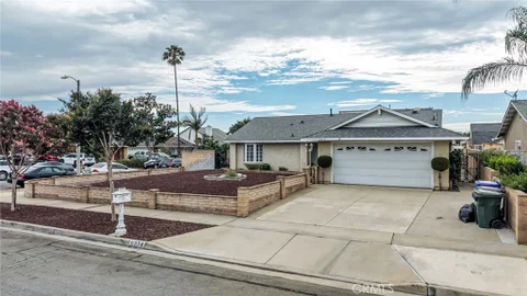 9974 Pinyon Court, Fontana, CA 92335 - MLS#: CV26140266