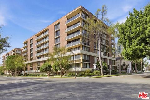 Photo of 211 S Spalding Drive #107N, Beverly Hills, CA 90212 (MLS # 26680747)
