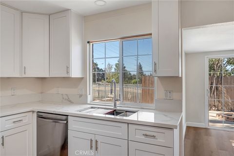 Tiny photo for 1077 Westpark Ln, Corona, CA 92882 (MLS # PW26145763)