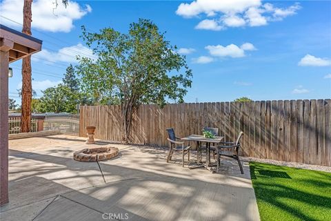 Tiny photo for 1077 Westpark Ln, Corona, CA 92882 (MLS # PW26145763)