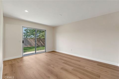 Tiny photo for 1077 Westpark Ln, Corona, CA 92882 (MLS # PW26145763)