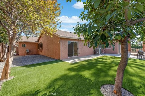 Tiny photo for 1077 Westpark Ln, Corona, CA 92882 (MLS # PW26145763)