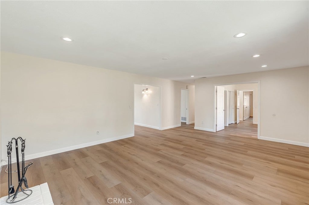1077 Westpark