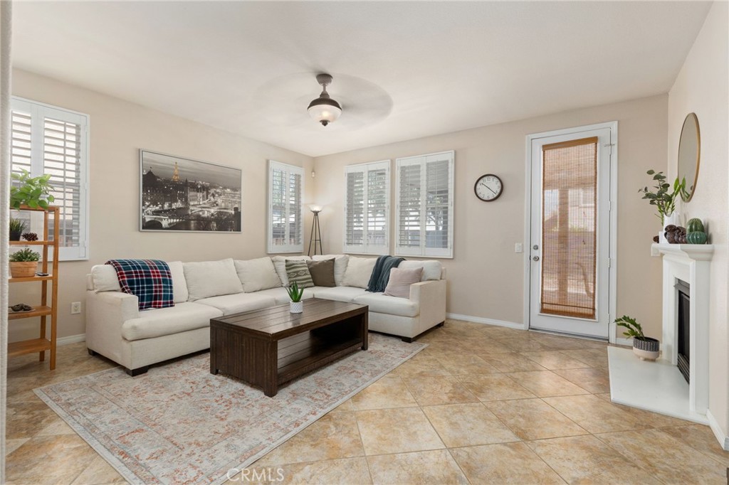 30355 Lamplighter Lane