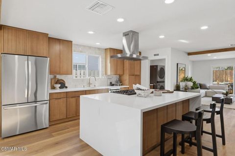 Tiny photo for 6655 Lederer Avenue, West Hills, CA 91307 (MLS # 226000444)