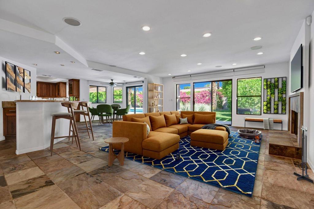 Tamarisk View Estate - Residential Lease