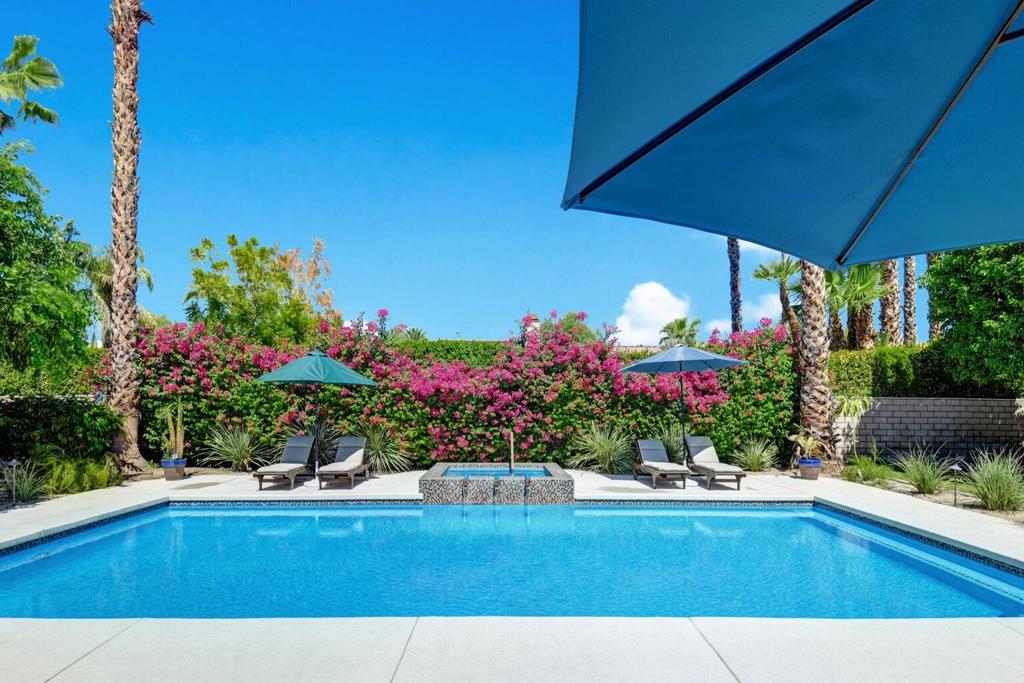 Tamarisk View Estate - Residential Lease