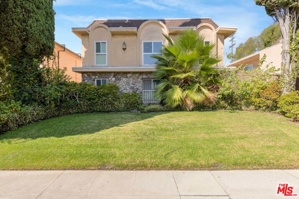 5329 Agnes Avenue