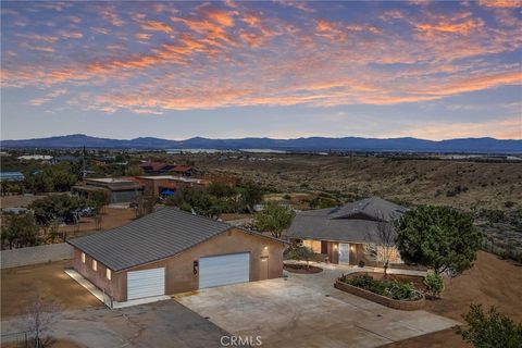 Photo of 7045 Oak Hill Road, Oak Hills, CA 92344 (MLS # IG25242264)