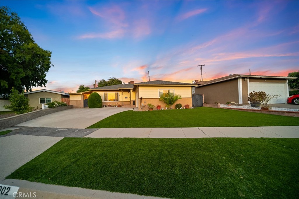 11002 Arroyo Drive
