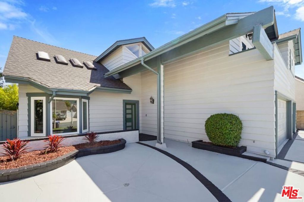 20754 Tulip Circle
