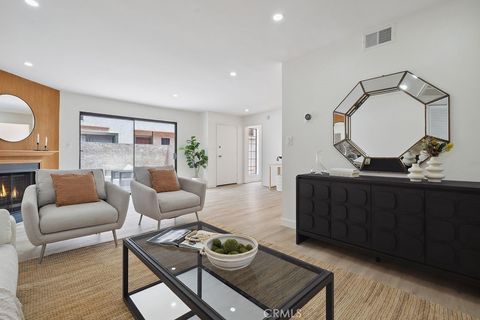 Photo of 6101 Fulton Avenue #8, Van Nuys, CA 91401 (MLS # PW25219382) Photo of 6101 Fulton Avenue #8, Van Nuys, CA 91401 (MLS # PW25219382)