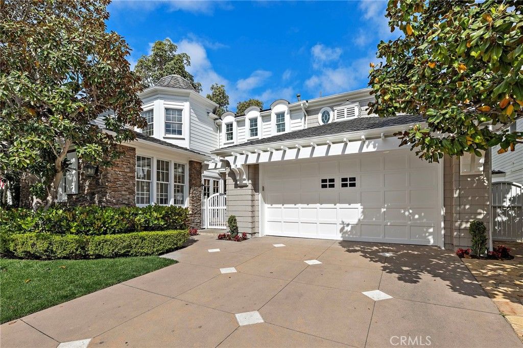 Photo of 10 Cape Andover, Newport Beach, CA 92660 (MLS # NP26085553)