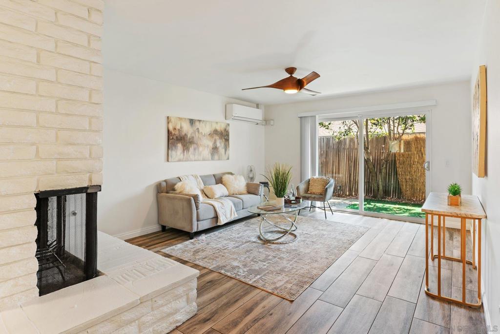 812 E Washington Ave A