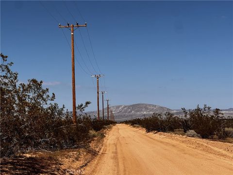 Photo of 0 Orion Drive, Joshua Tree, CA 92252 (MLS # JT26051169)