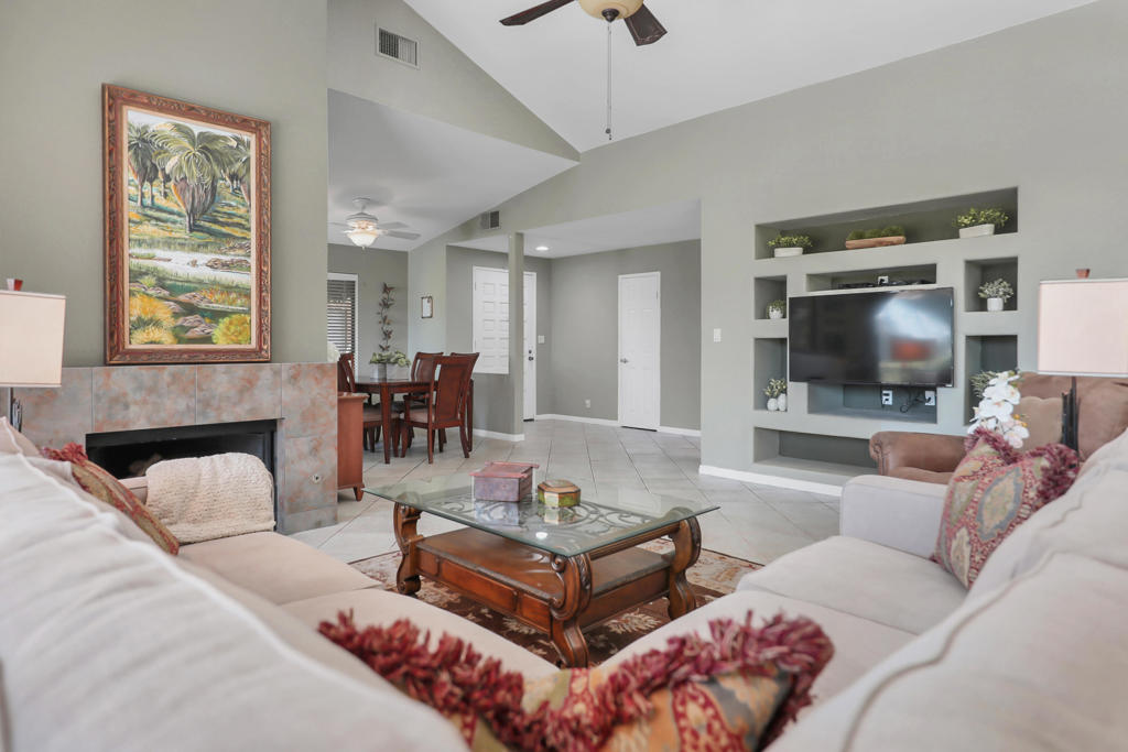 Monterey Country Clu - Residential