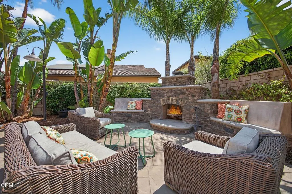 Camarillo, California 93012, United States, 5 Bedrooms Bedrooms, ,4 BathroomsBathrooms,Residential,Pending,186378